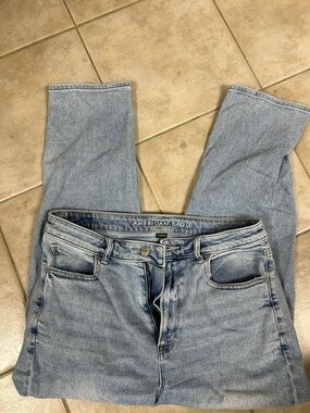 American Eagle Light Blue Denim Jeans - High-Rise
